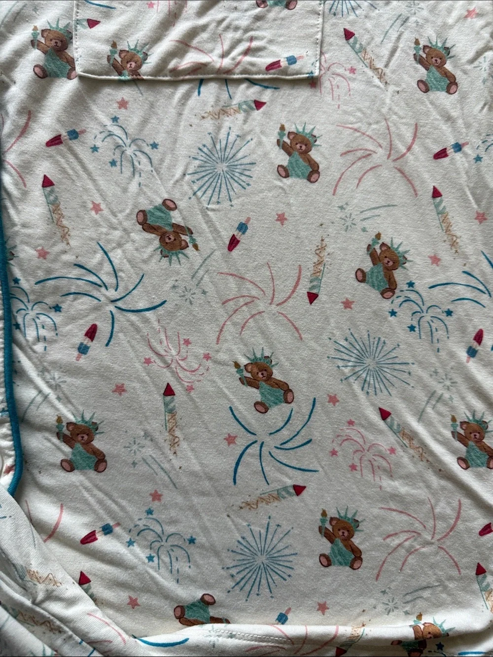 Love and Grow Clothing Co. short pajama set size large